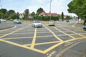 when may you stop and wait in a box junction|when may you stop on an urban clearway.